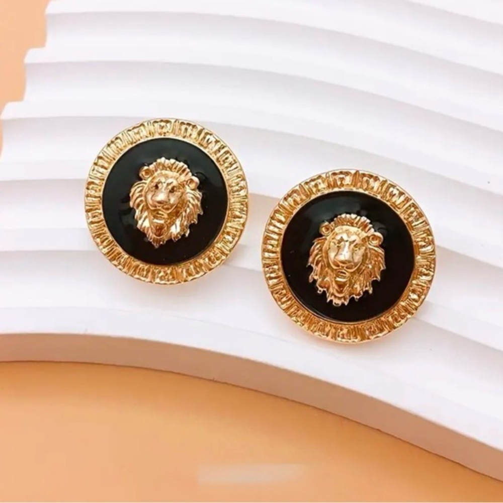 Lion Head Logo Luxury Designer Earrings